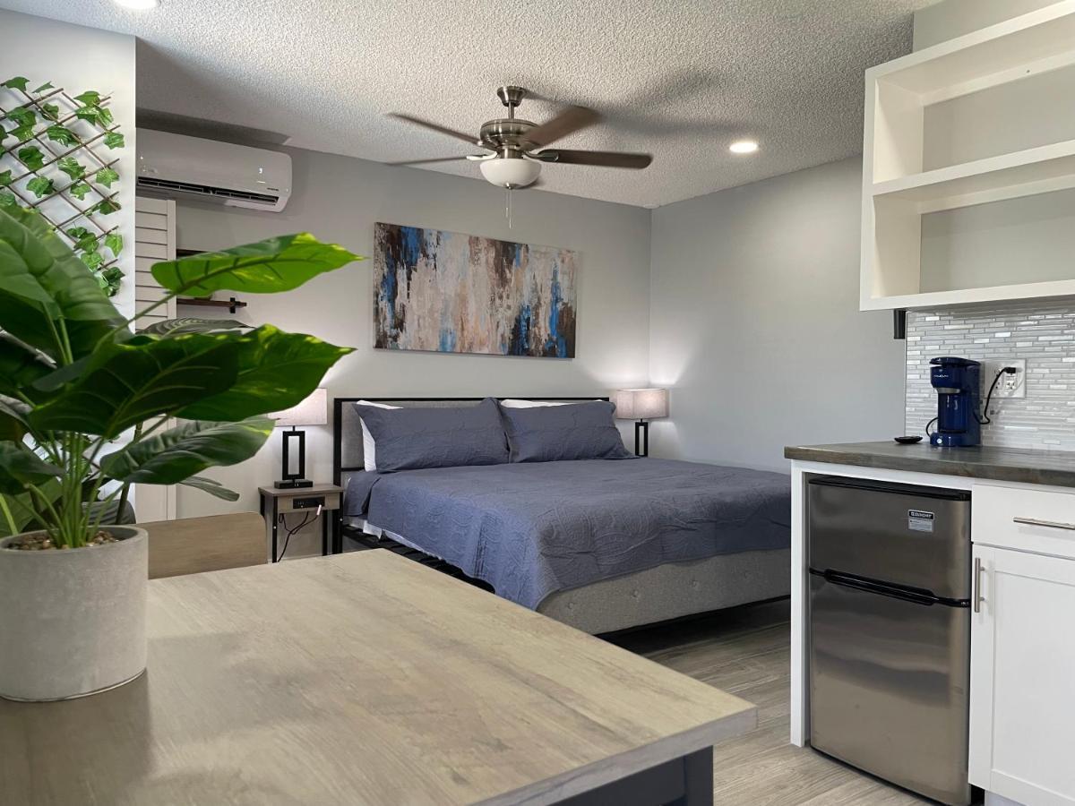 Sunny Palms Inn 沃思湖 外观 照片