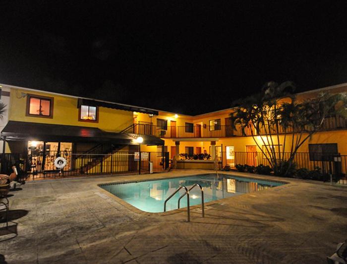 Sunny Palms Inn 沃思湖 外观 照片